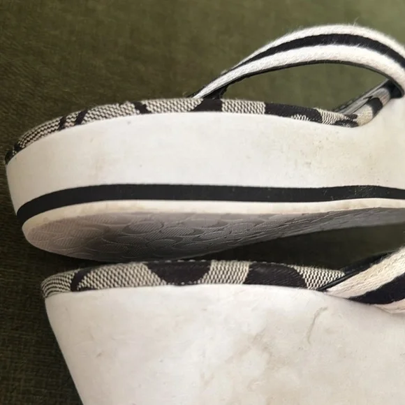 Coach Y2K Felicite Wedge Sandals Size 7.5 - Picture 5 of 13